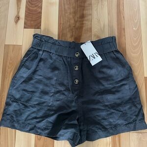 Zara Women's Gray Shorts